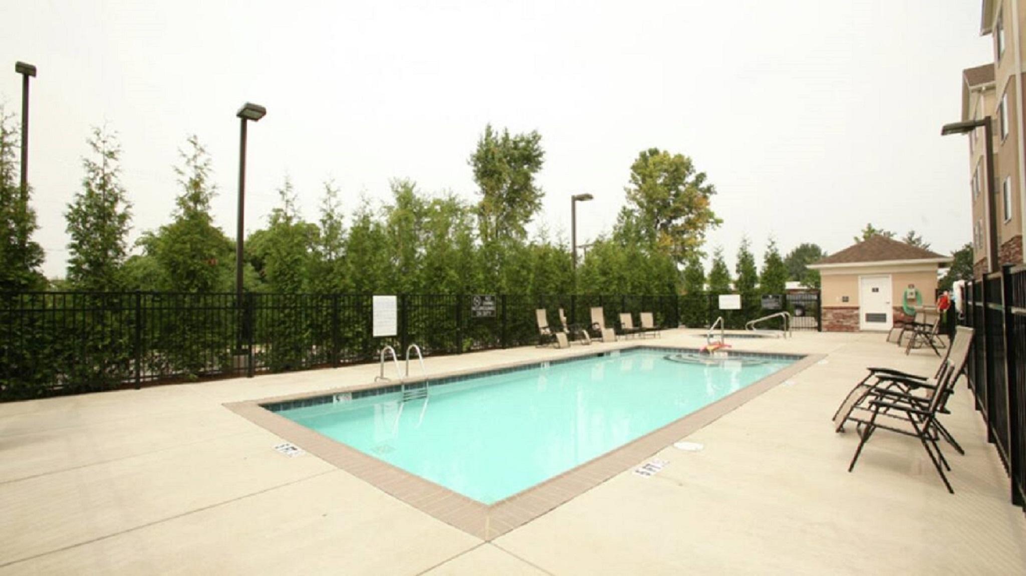 Homewood Suites By Hilton Louisville-East מראה חיצוני תמונה