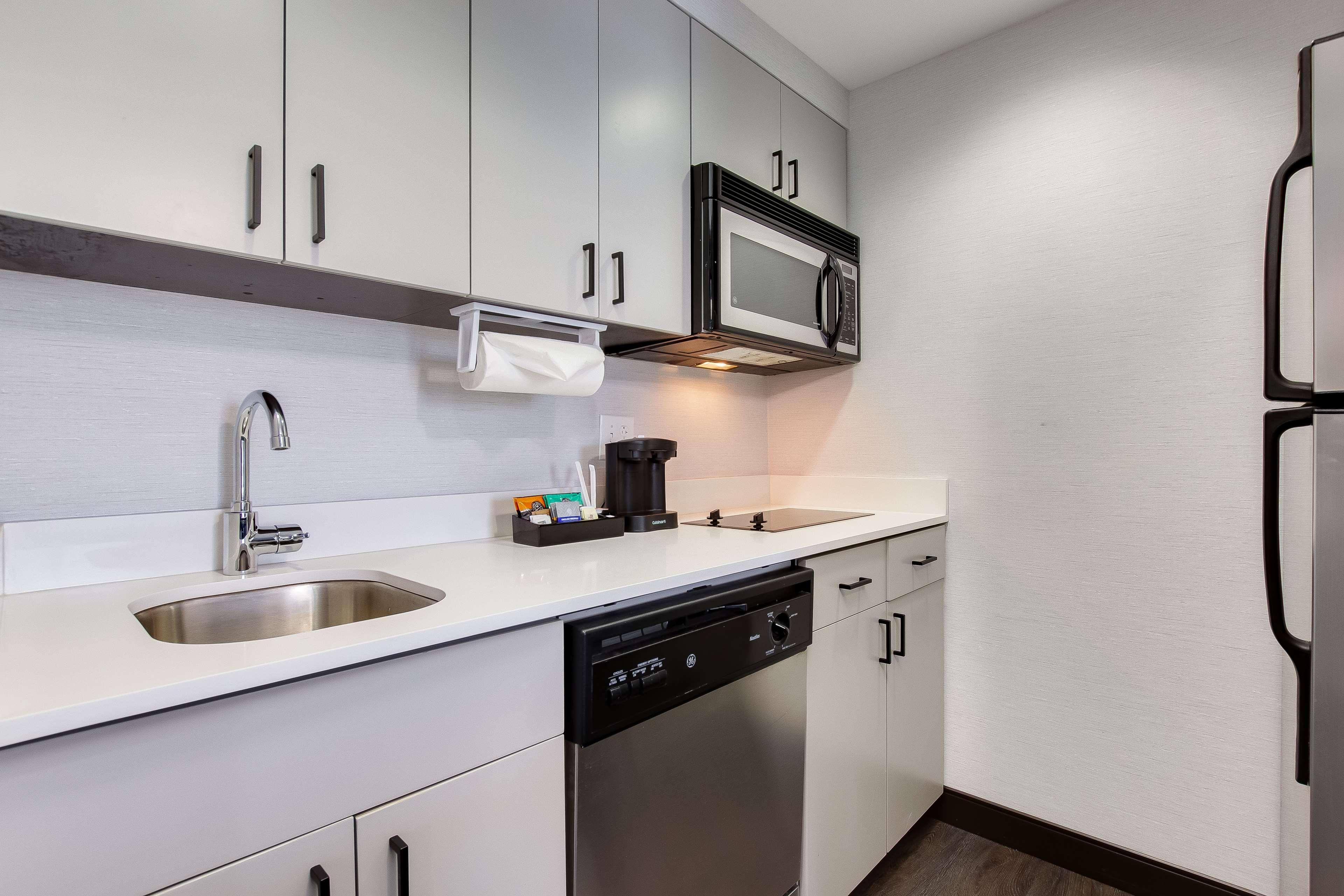 Homewood Suites By Hilton Louisville-East מראה חיצוני תמונה