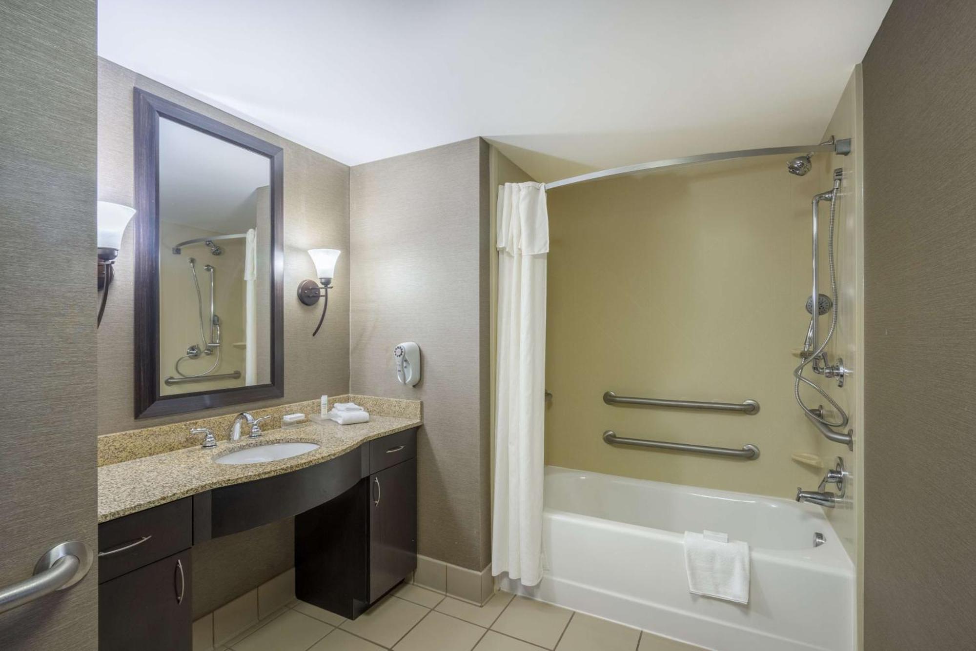 Homewood Suites By Hilton Louisville-East מראה חיצוני תמונה