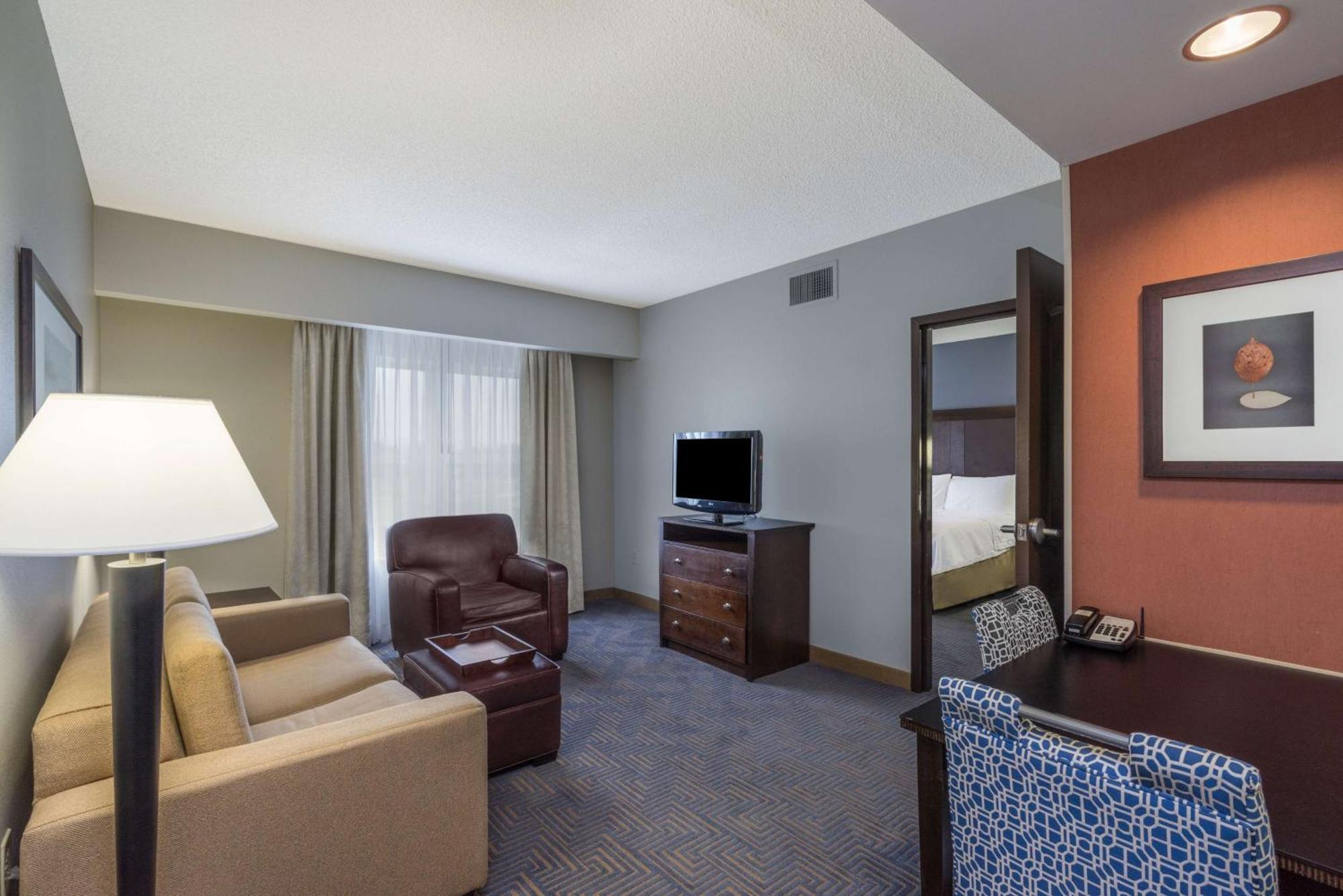 Homewood Suites By Hilton Louisville-East מראה חיצוני תמונה